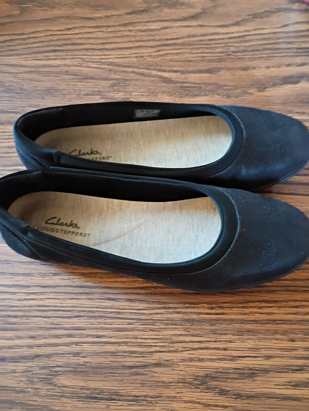 Clarks Black Women's Slip-On Ballet Flats